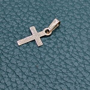 14k Gold Cross Pendant